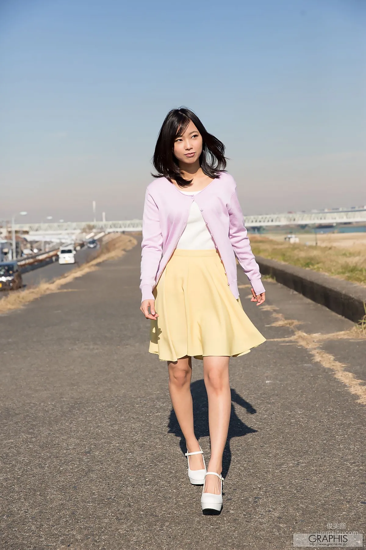 Yume Takeda: Graphis ぎ Gravure photo 1