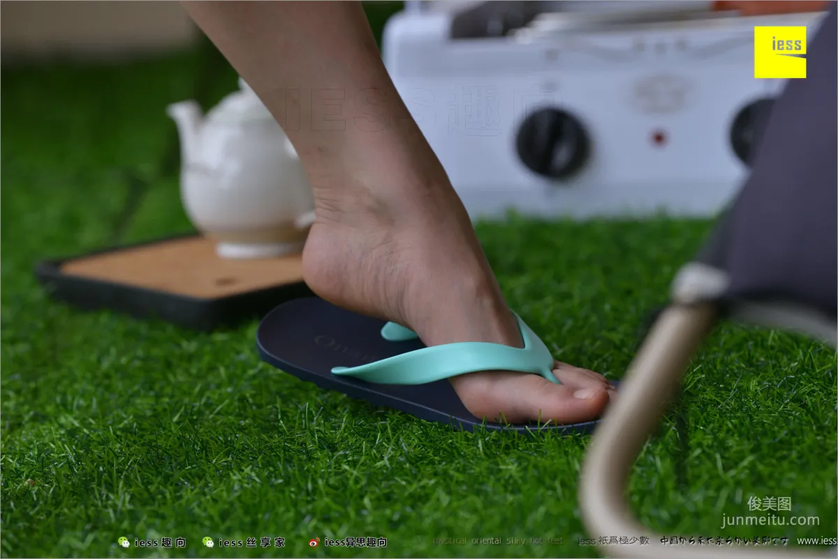 Chun Nuan Classic Flip-Flops [IESS] Silk Stockings Bento 221 Photo Set photo 66