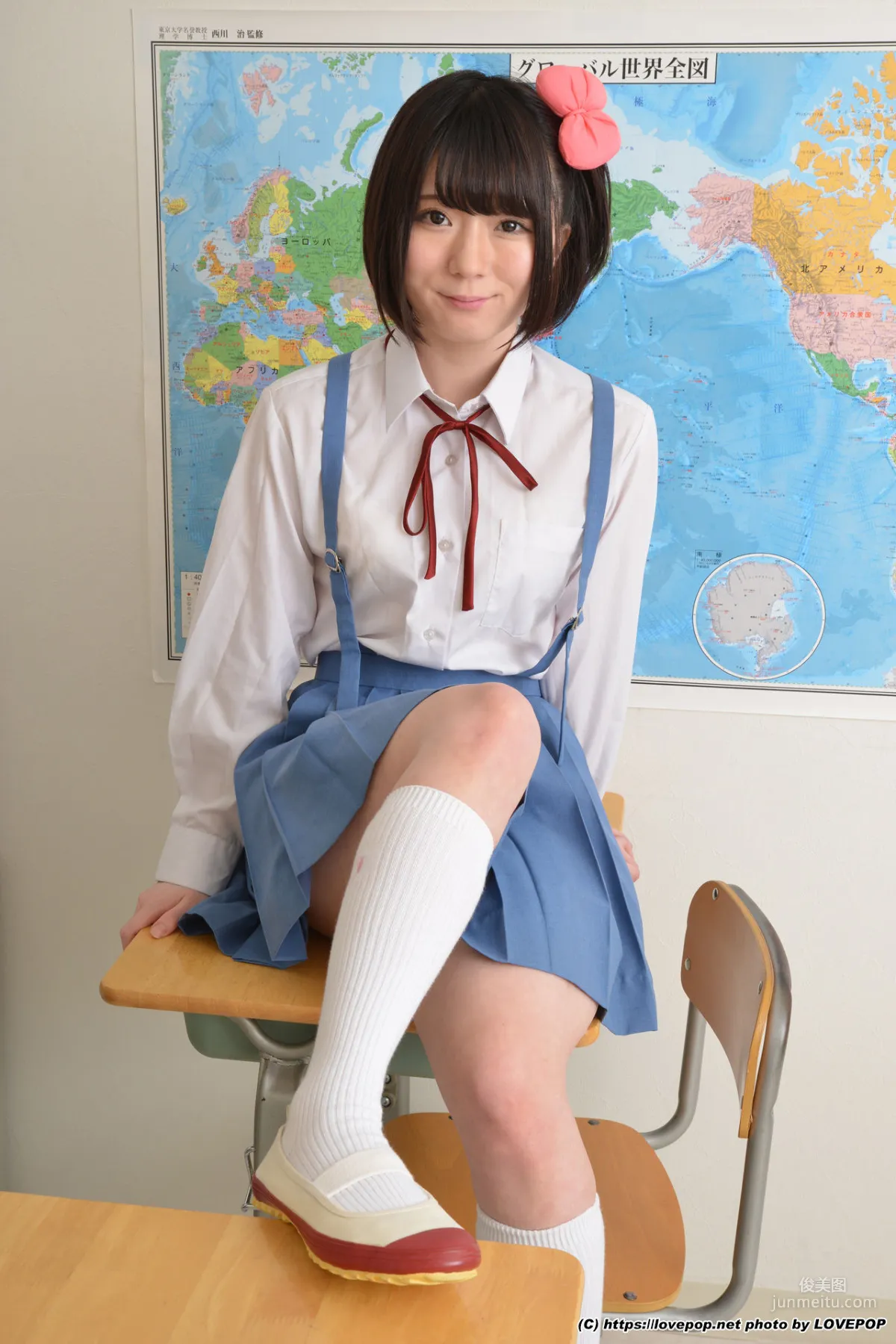 [LovePop] 篠崎みお《教室校服系列》 Set07 寫真集 14