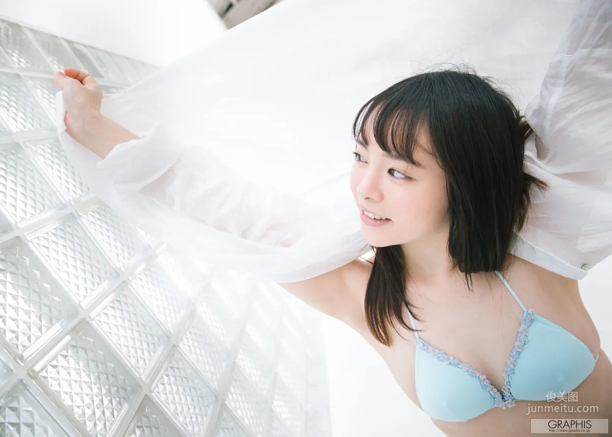 Yuna Ogura [Graphis] Gravure First Undressing Girl Photo Set photo 15