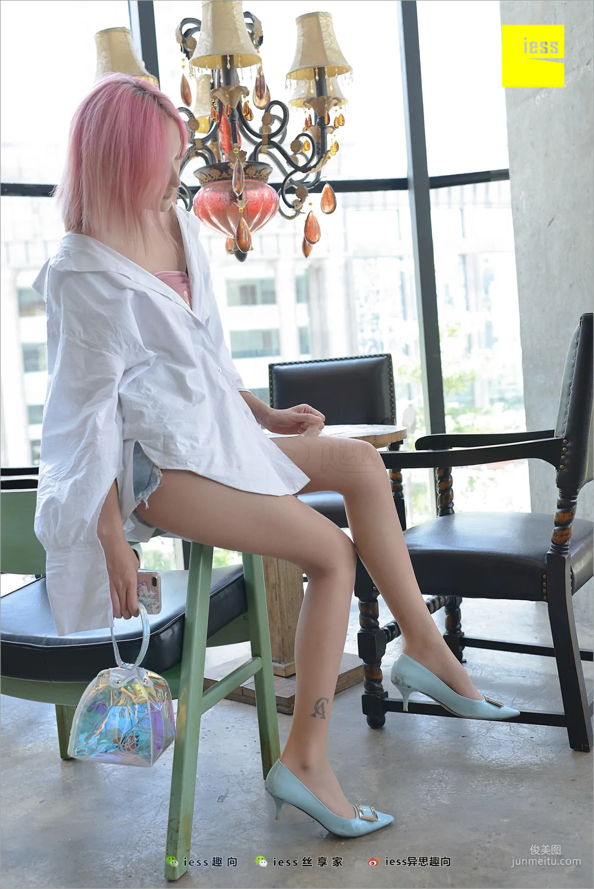 Xiao Xiao "Black Stockings Goddess's Red Blue Yellow" [IESS] Silk Stockings Bento 228 Photo Set photo 61