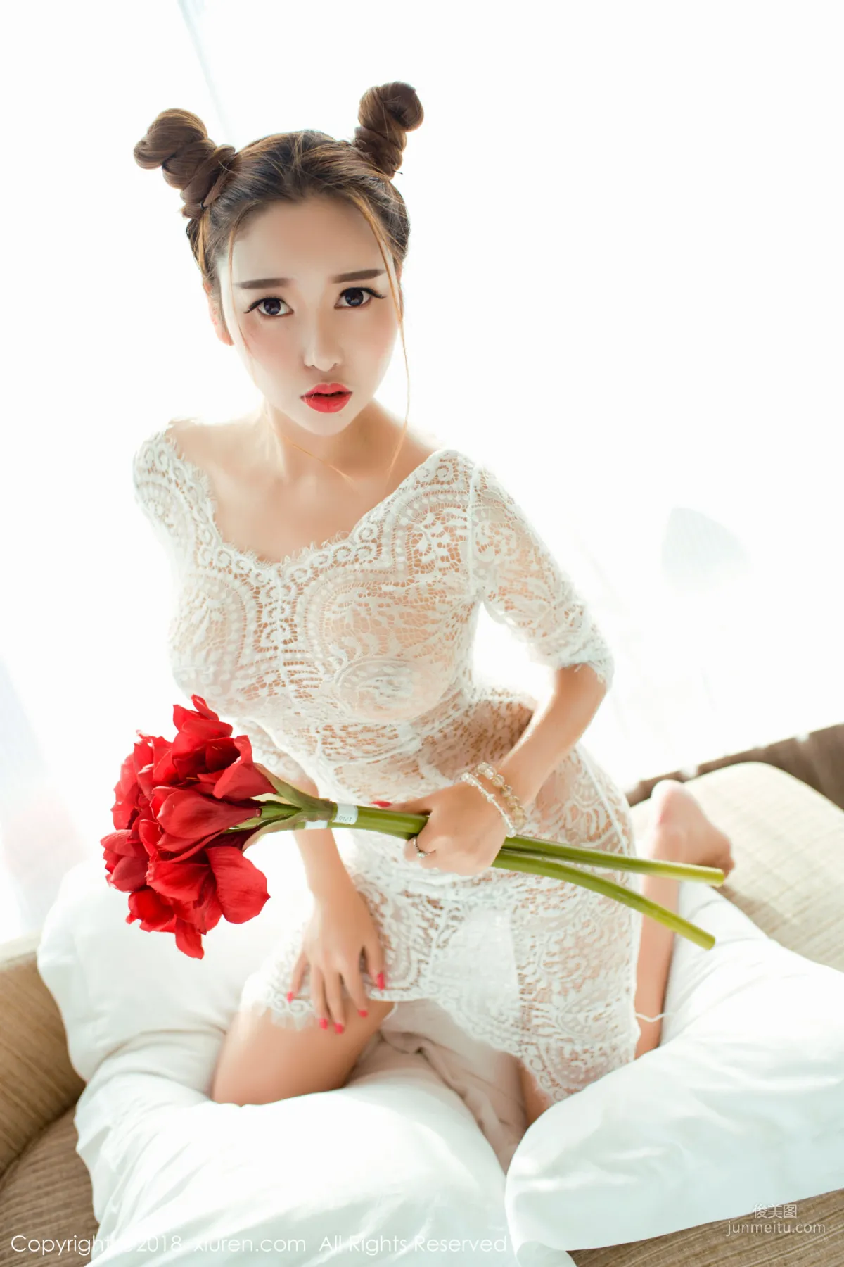 Li Zixi《Sexy E-Cup Big Bust Beauty》 [XiuRen] No.985 Photo Set photo 1