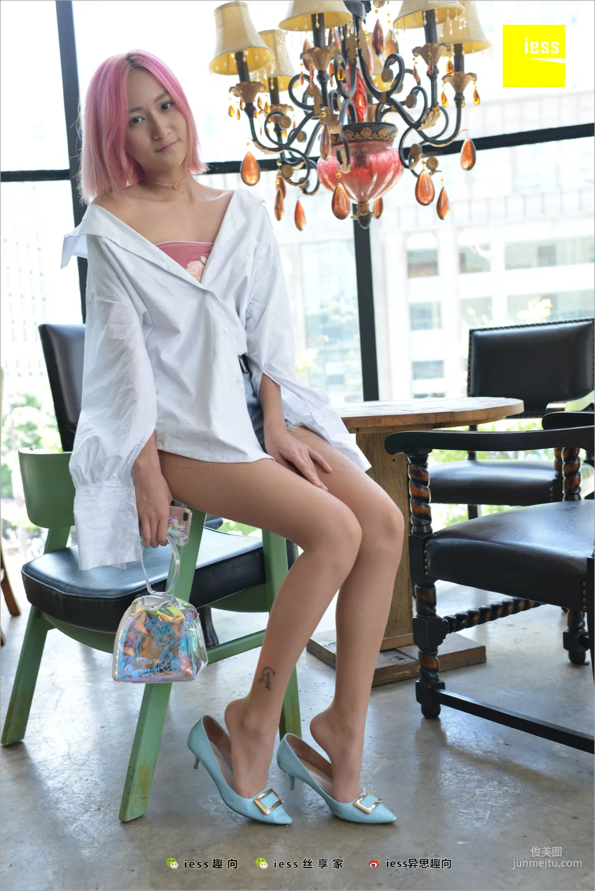 Xiao Xiao "Black Stockings Goddess's Red Blue Yellow" [IESS] Silk Stockings Bento 228 Photo Set photo 64