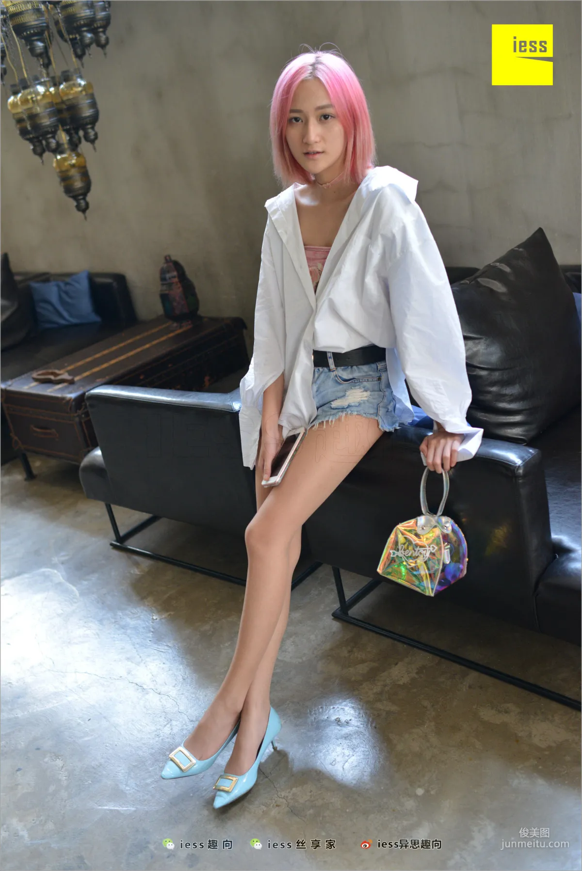 Xiao Xiao "Black Stockings Goddess's Red Blue Yellow" [IESS] Silk Stockings Bento 228 Photo Set photo 42