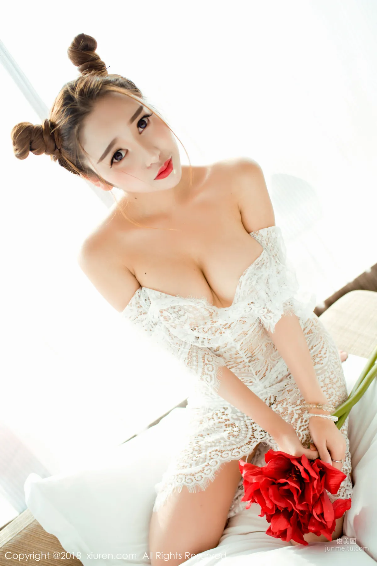 Li Zixi《Sexy E-Cup Big Bust Beauty》 [XiuRen] No.985 Photo Set photo 8