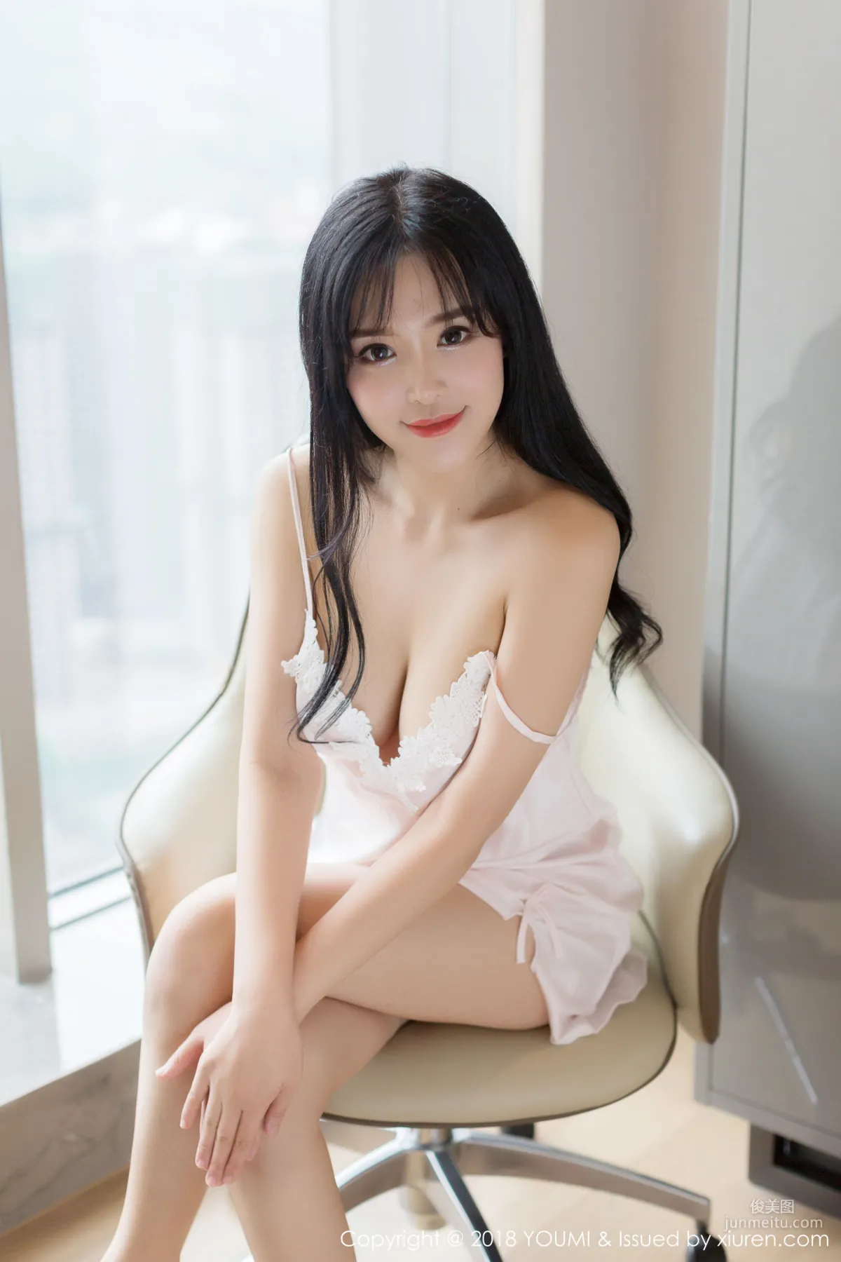Liu Yuer 'Lace Nightgown' [YouMi] Vol.143 Photo Set photo 10