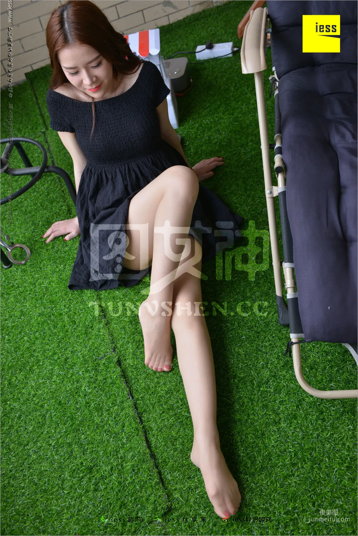 Ming Lijie "White as Snow" [IESS] Silk Feet Bento 225 Photo Set photo 26