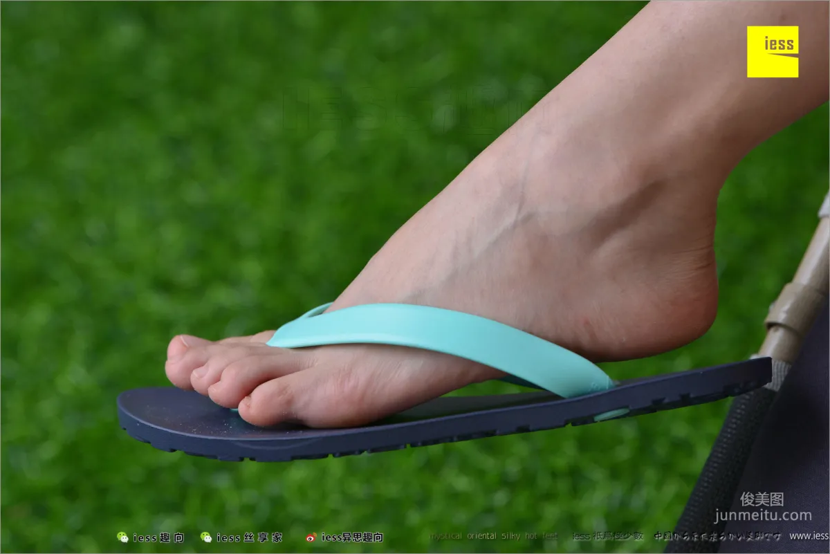 Chun Nuan Classic Flip-Flops [IESS] Silk Stockings Bento 221 Photo Set photo 20