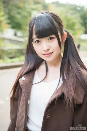 Kirari Sena 瀬名きらり/濑名光莉 [Graphis] Limited Edition 寫真集