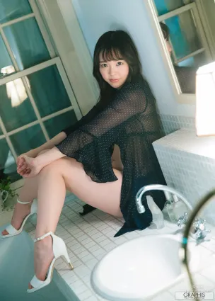 Yuna Ogura 小倉由菜 [Graphis] Gravure 初脫ぎ娘 寫真集