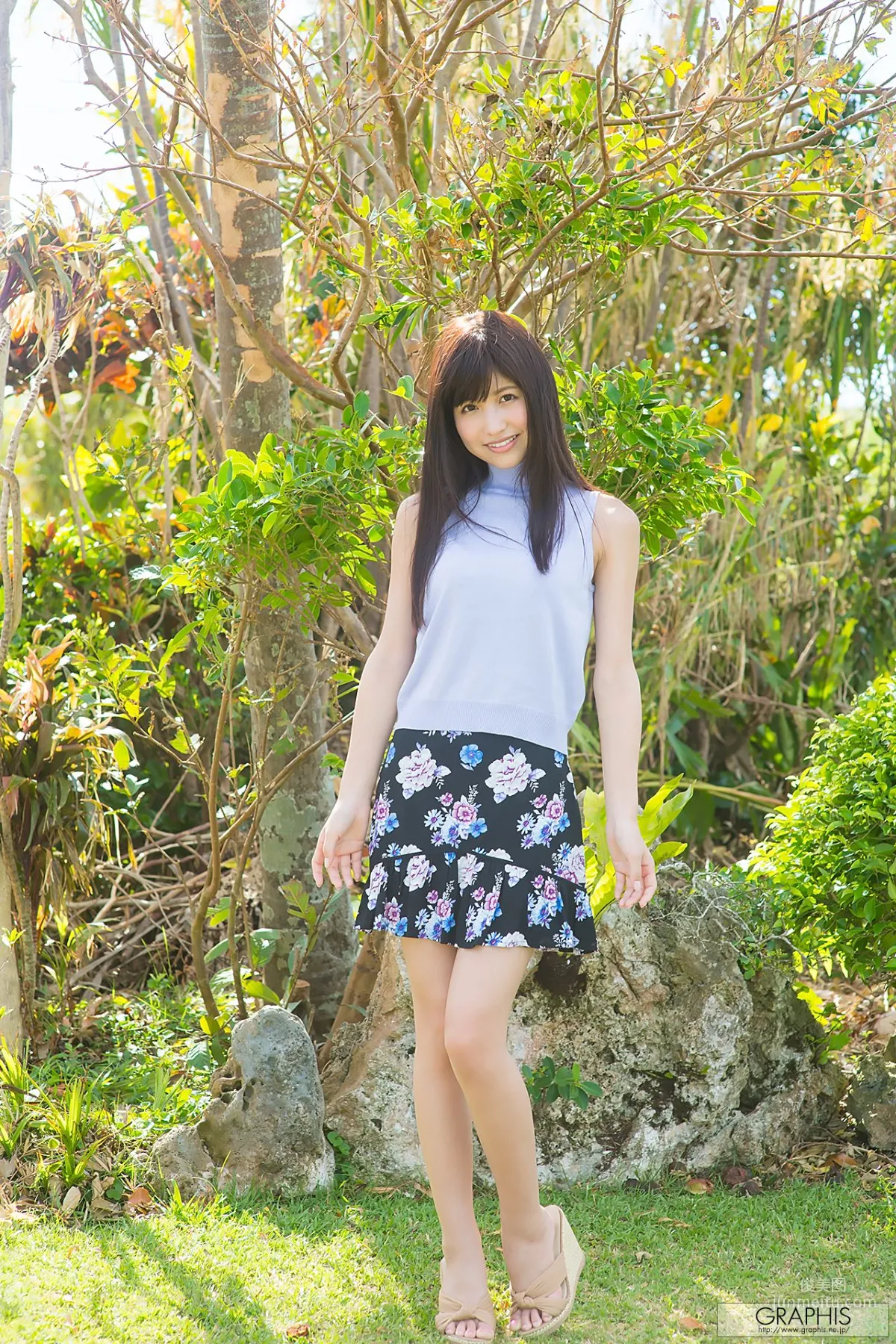 Momo Sakura: Graphis Gals photo 18