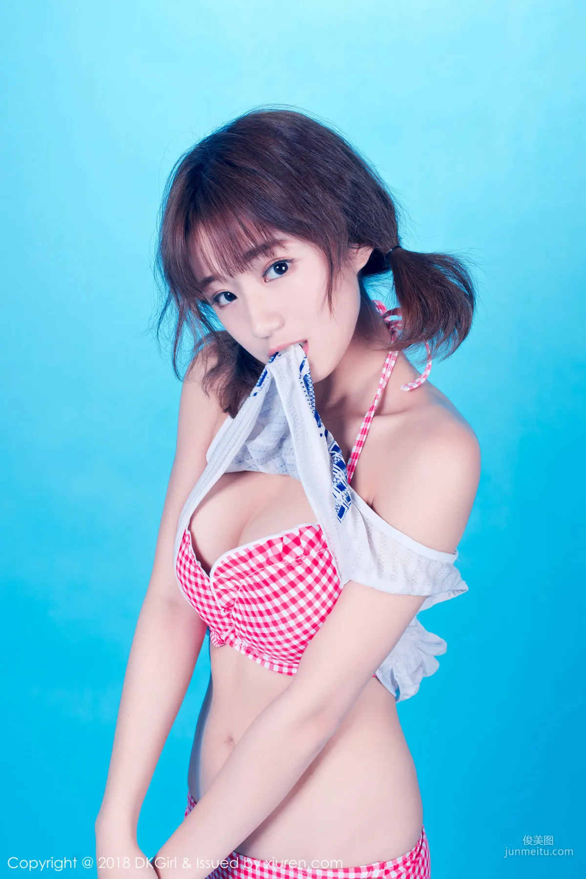倉井優香《美乳童顔少女》 [禦女郎DKGirl] Vol.066 寫真集 43