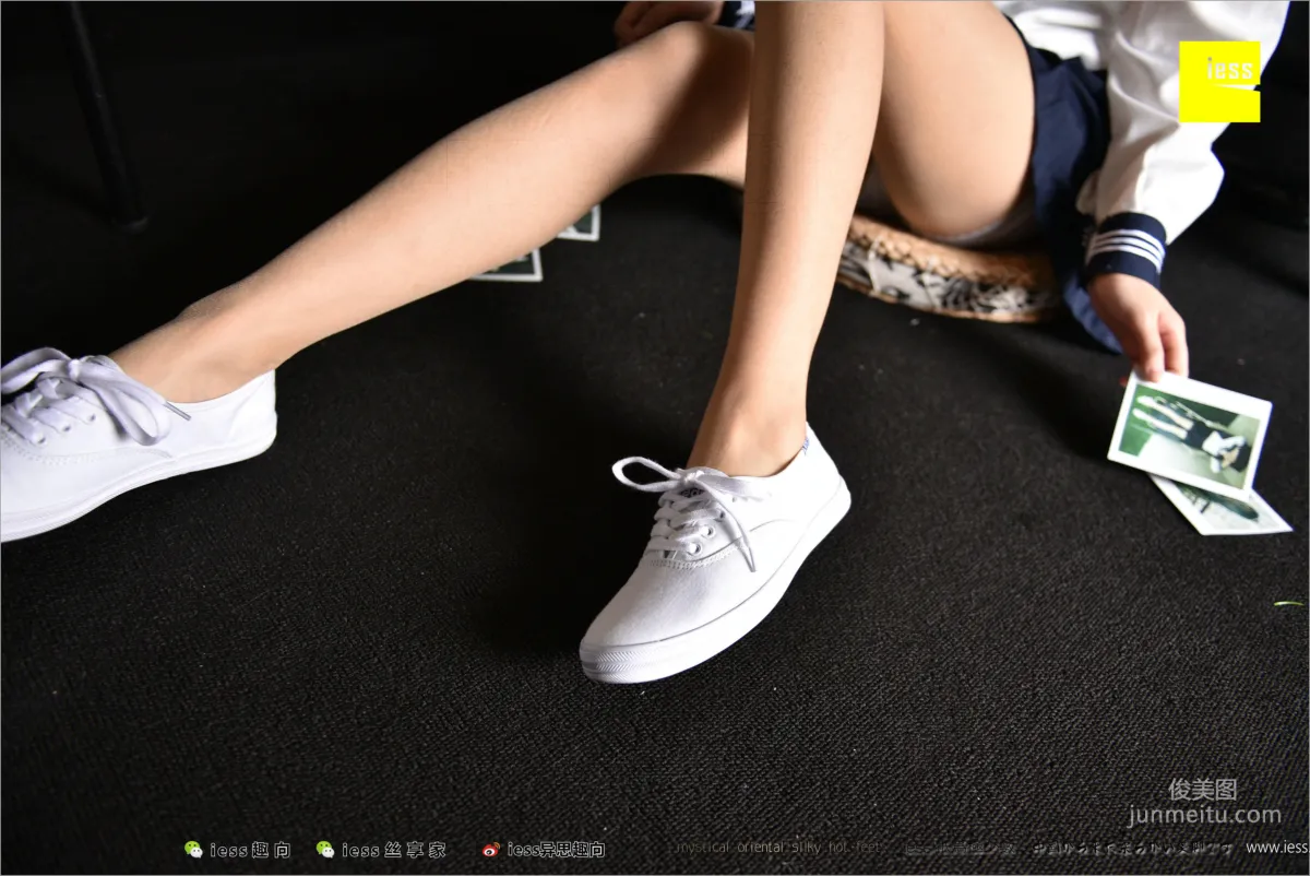 幸子《JK水手服》 [異思趣向IESS] 絲足便當223 寫真集 44