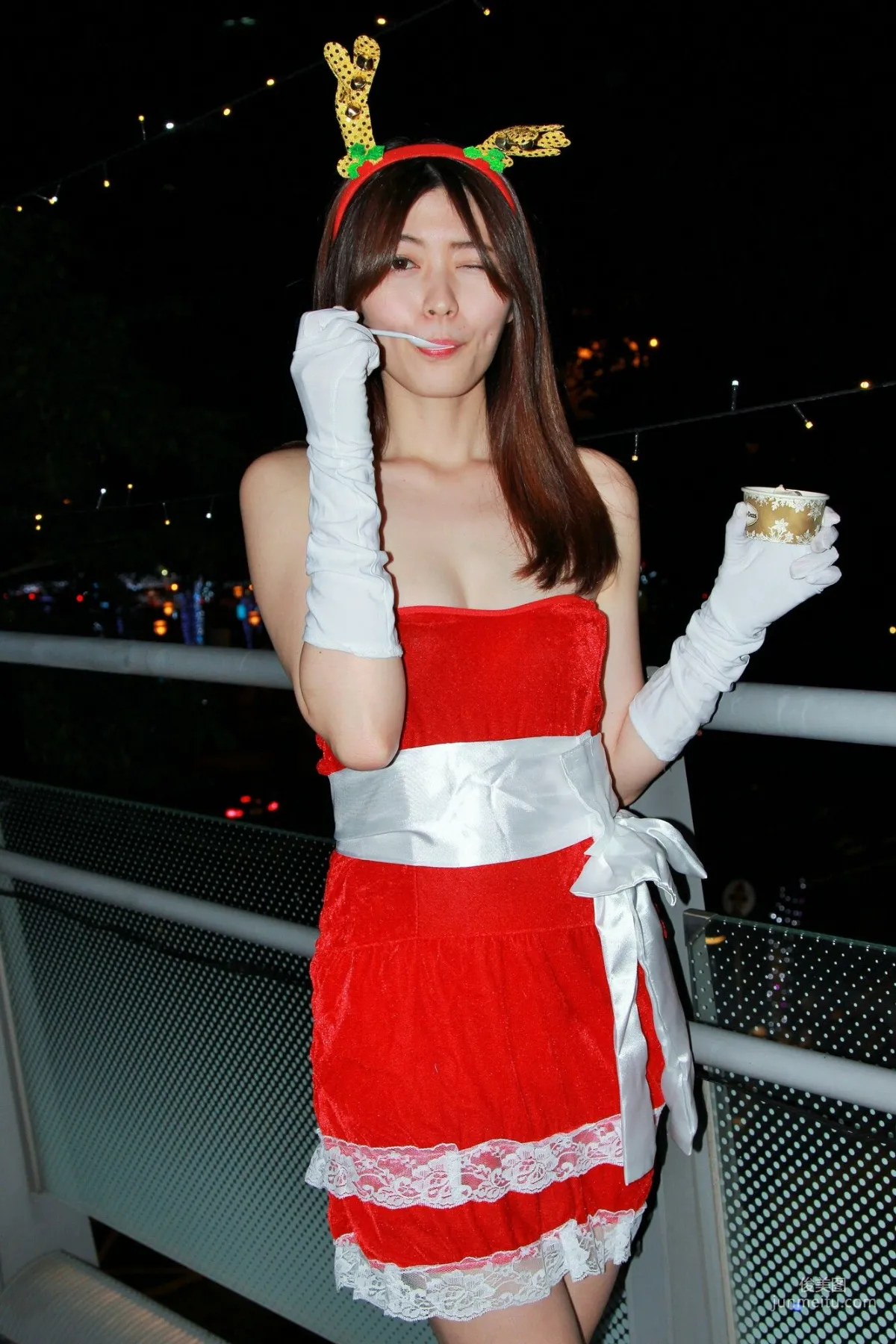 [Taiwan Beauties] Huang Pin Xuan, Banqiao Christmas City Night Shoot Photo Set photo 13