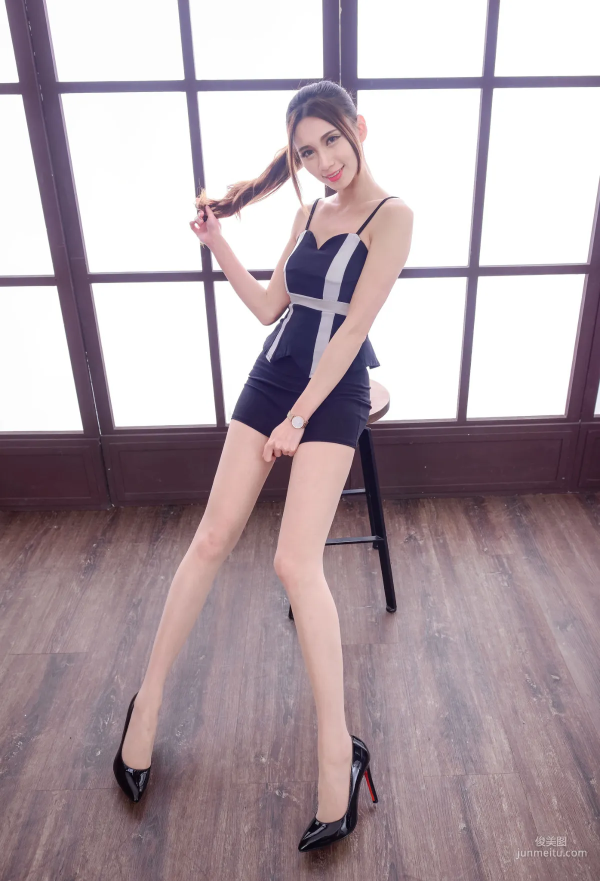 [Taiwan Beauties] Cai Yixin, Studio Shoot 3 Sets Stockings Beautiful Legs Outfit Photo Set photo 30