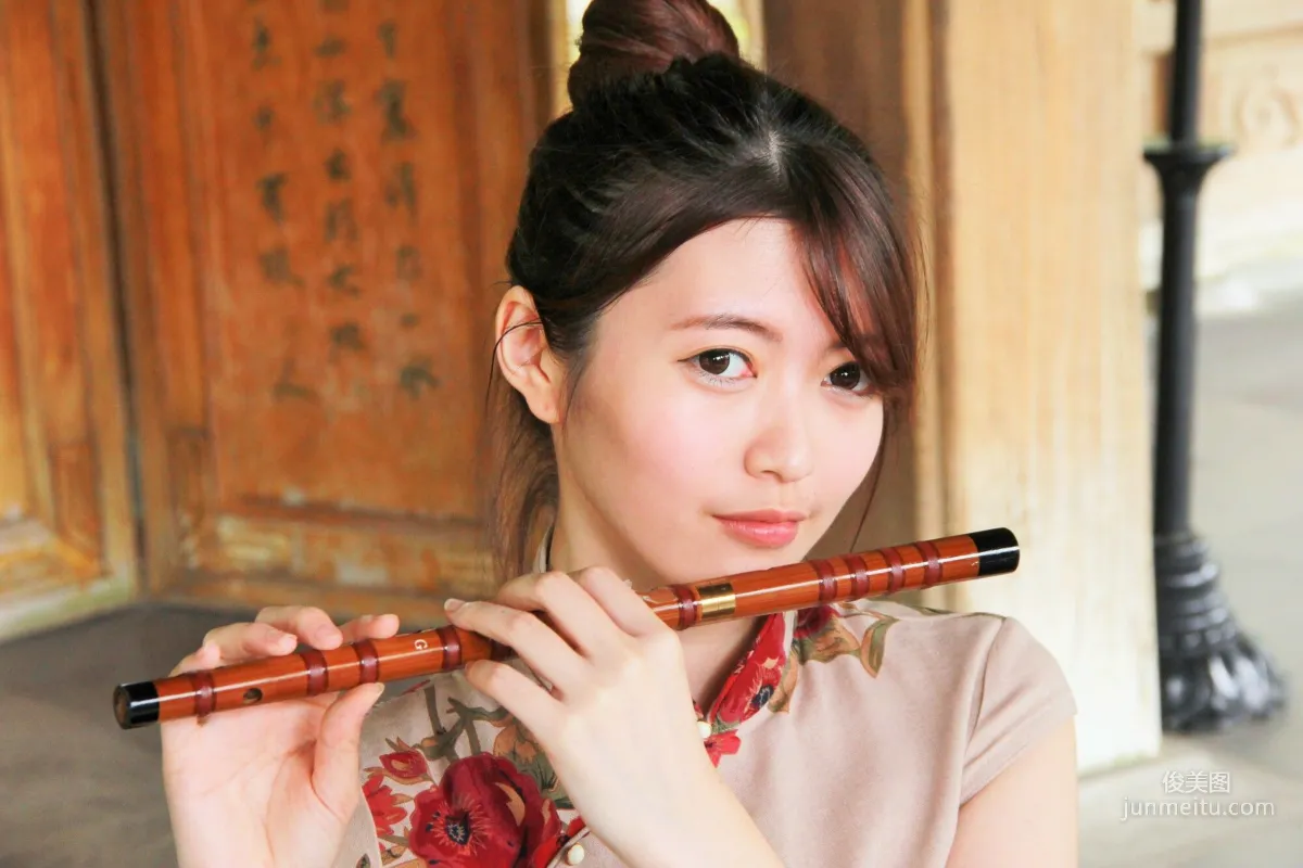 [Taiwan Beauties] Huang Pin Xuan / Brindy Xue Xue 'Zhishan Garden Qipao Outdoor Shoot' Photo Set photo 10