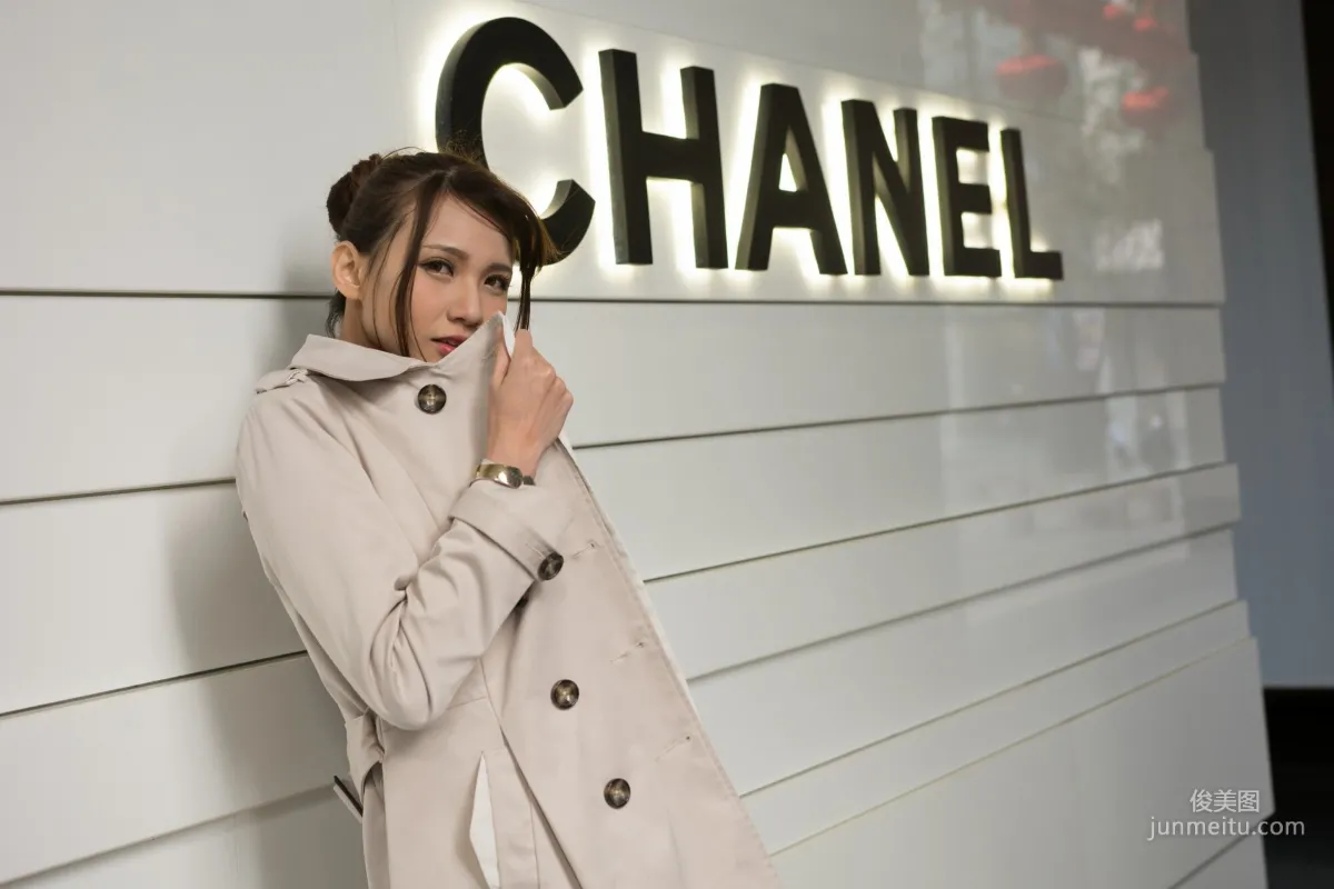 [Taiwan Beauties] Cai Yixin Candice "Around Xinyi District, Fashionable Trench Coat Street Snap" Photo Set photo 73