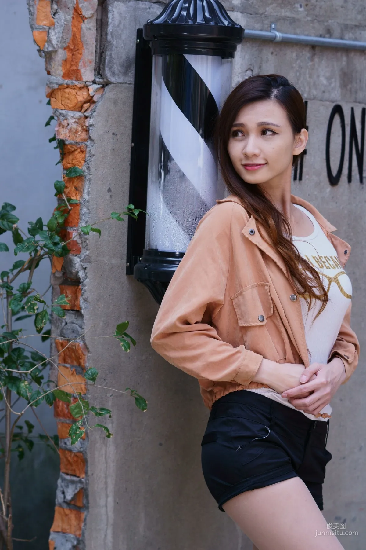 [Taiwan Web Celebrity Beauty] Cai Yixin - Outdoor Shoot 6 Outfit Collection Photo Set photo 18
