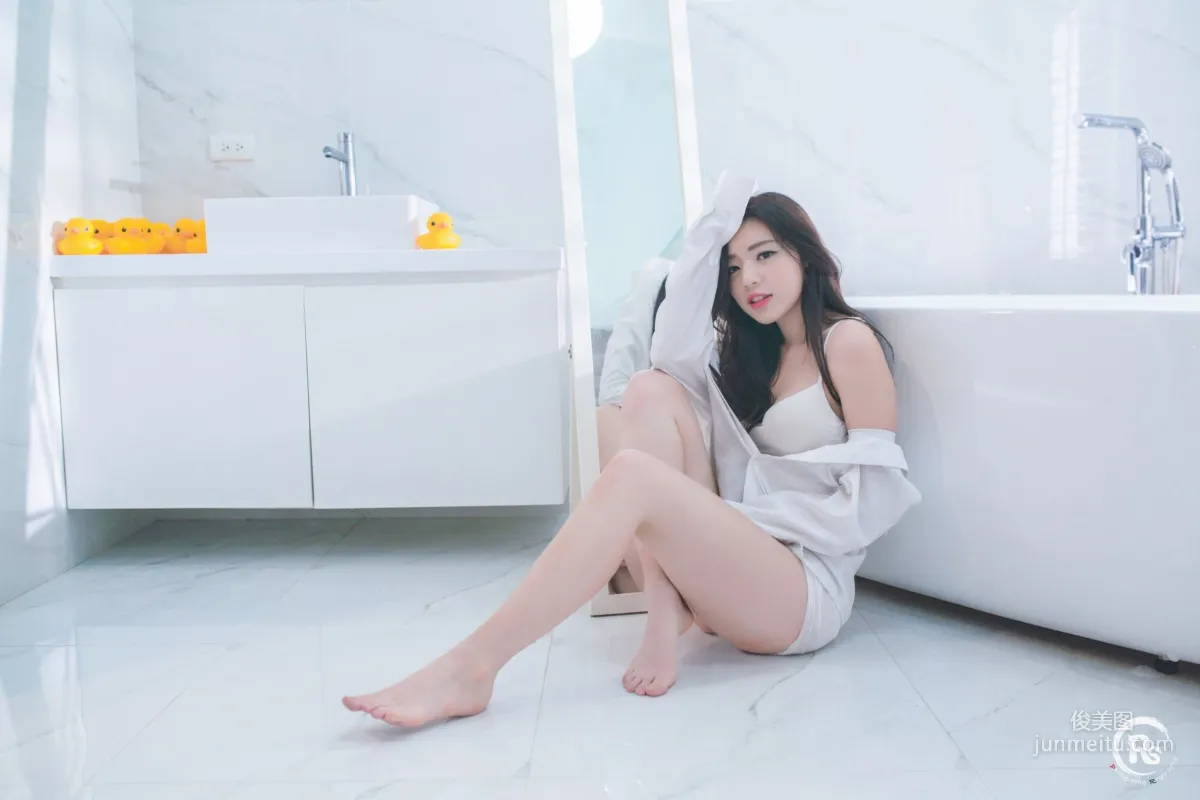 [Taiwan Internet Celebrity Beauty] Xie Liqi, Xie Yuqi's Nurse Photo Set photo 27
