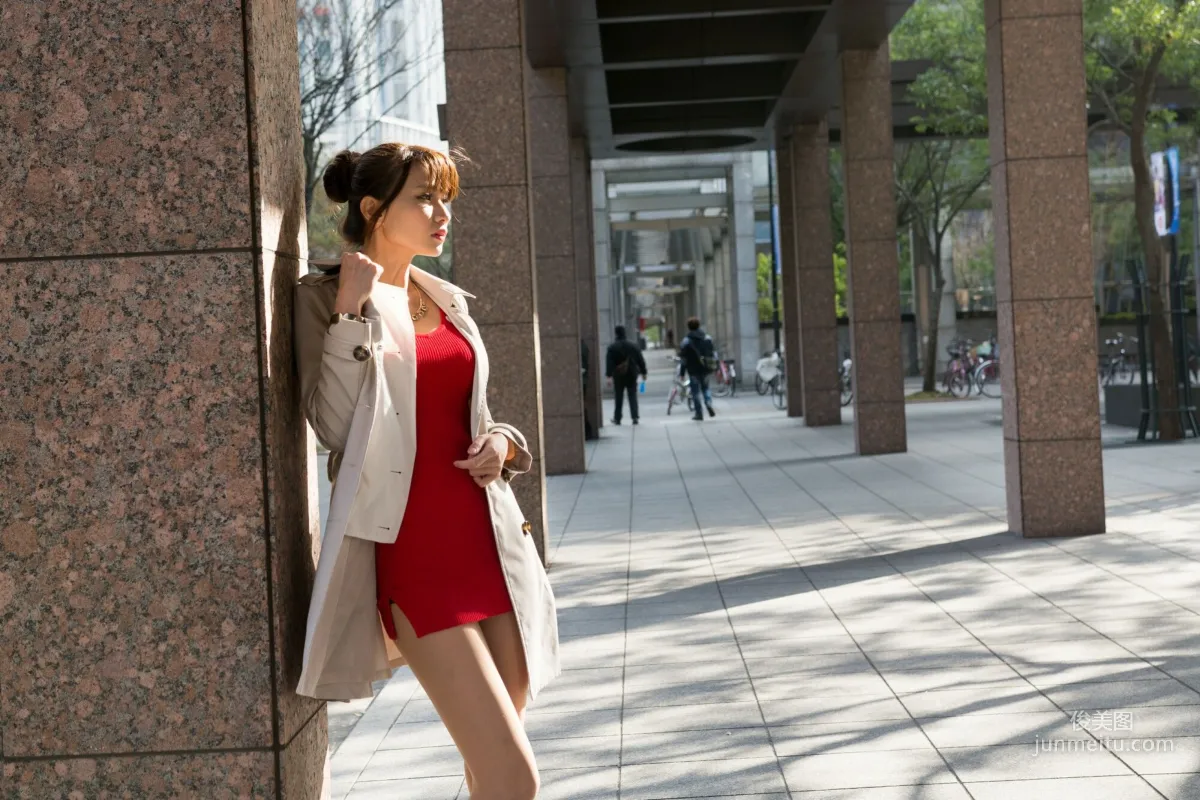 [Taiwan Beauties] Cai Yixin Candice "Around Xinyi District, Fashionable Trench Coat Street Snap" Photo Set photo 20