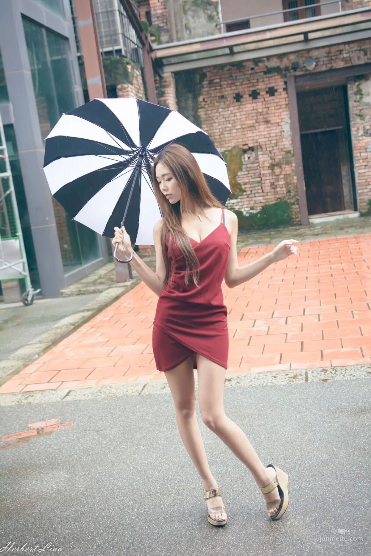 [Taiwan Beauties] Huang Shangyan Bopiliao - Halter Bodycon Red Dress Photo Set photo 22