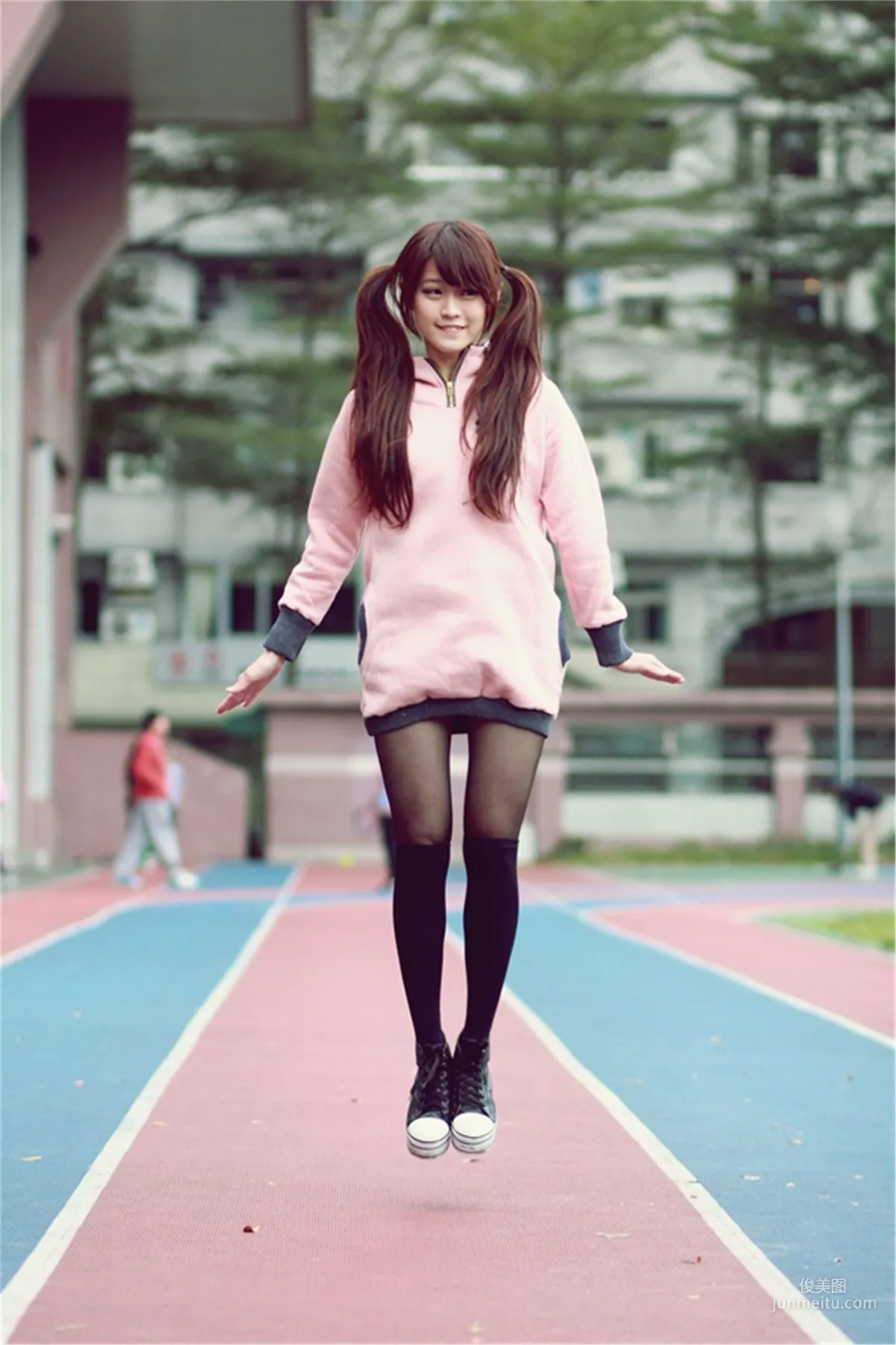 [Taiwan Beauties] Qiu Yuxuan (Yu Xuan) + Bai Bai, Campus Cute Outdoor Shoot Photo Set photo 14