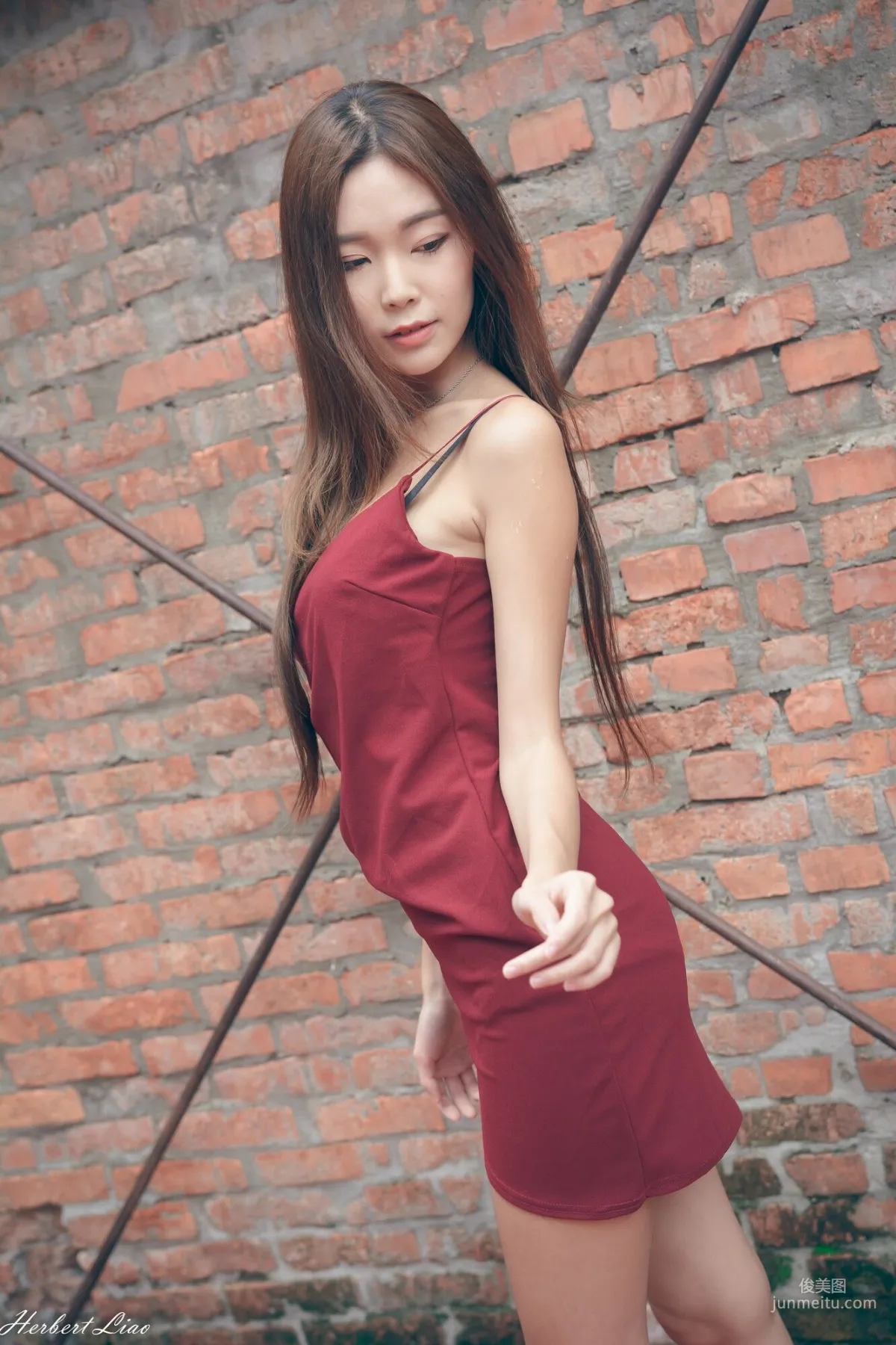 [Taiwan Beauties] Huang Shangyan Bopiliao - Halter Bodycon Red Dress Photo Set photo 25