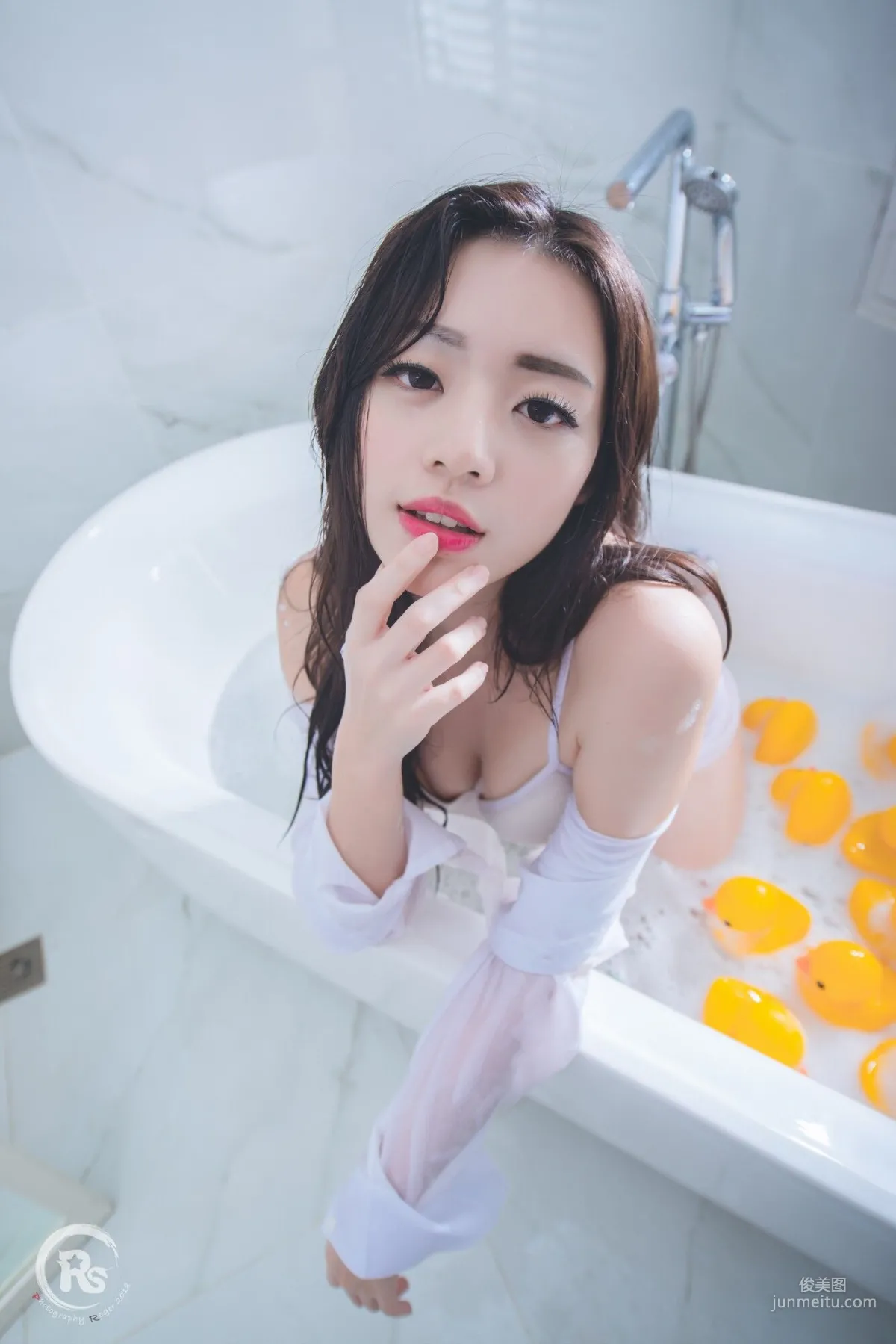 [Taiwan Internet Celebrity Beauty] Xie Liqi, Xie Yuqi's Nurse Photo Set photo 44