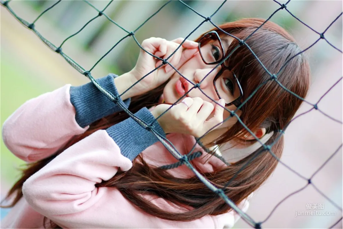 [Taiwan Beauties] Qiu Yuxuan (Yu Xuan) + Bai Bai, Campus Cute Outdoor Shoot Photo Set photo 16