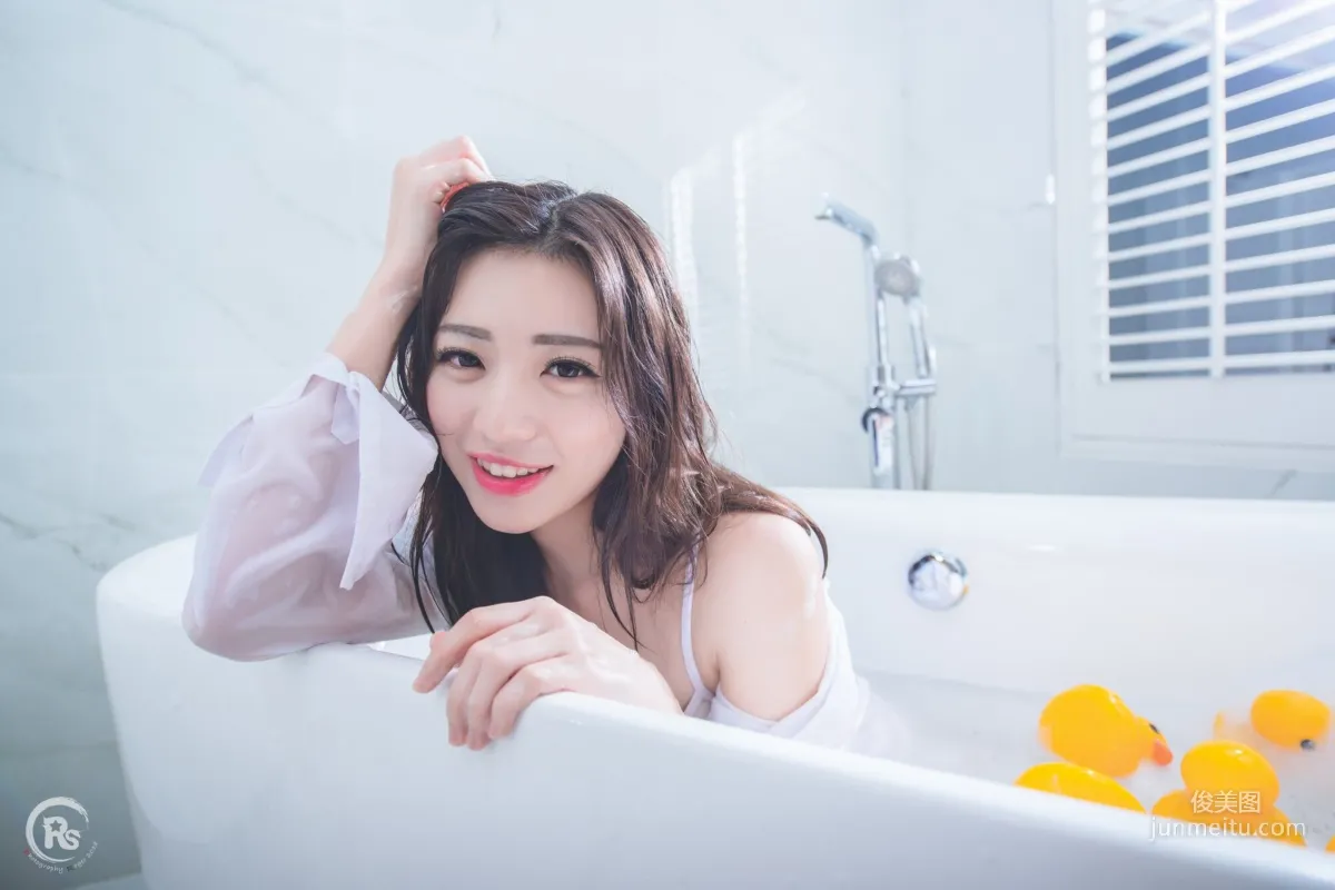 [Taiwan Internet Celebrity Beauty] Xie Liqi, Xie Yuqi's Nurse Photo Set photo 39