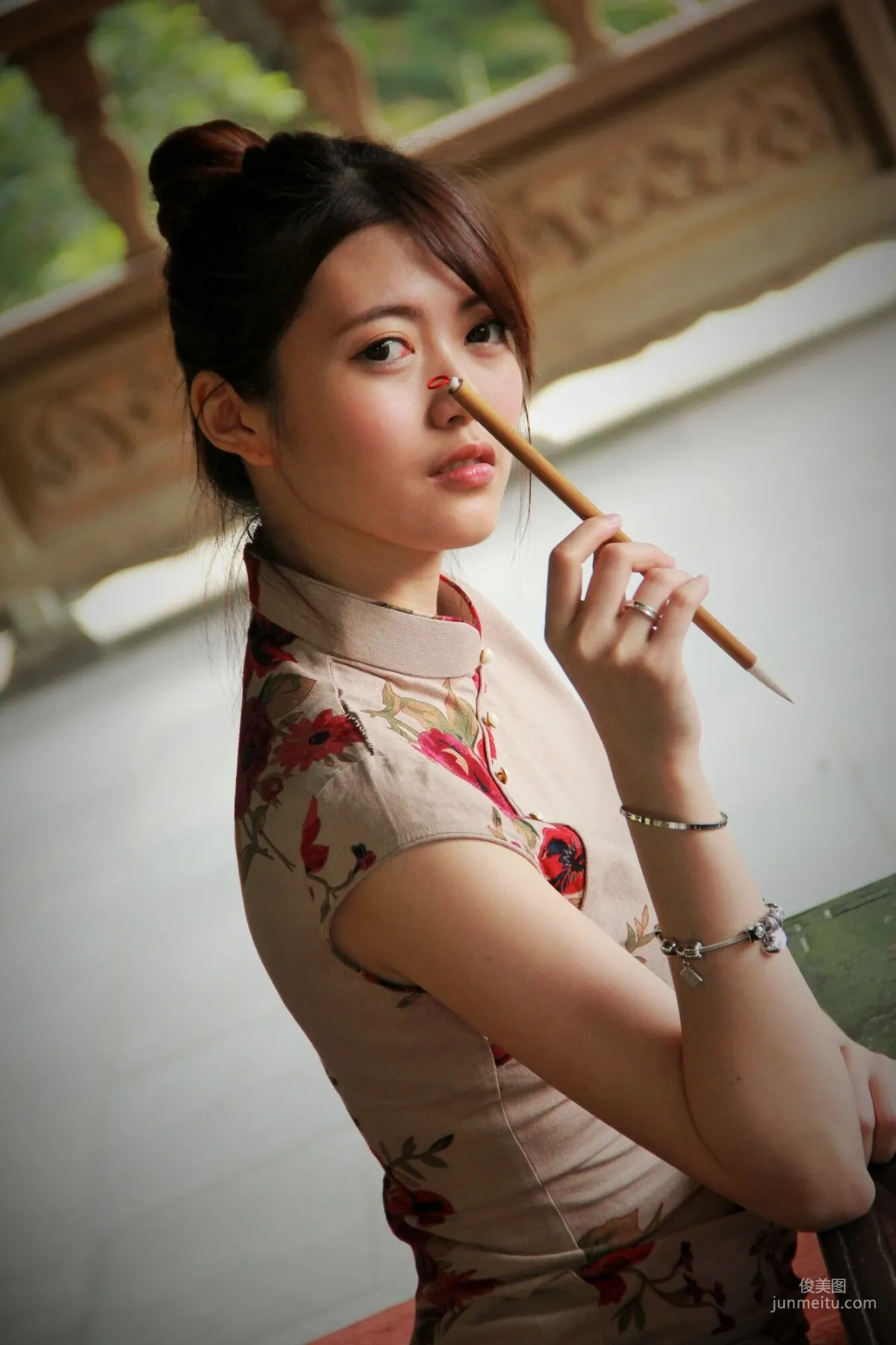 [Taiwan Beauties] Huang Pin Xuan / Brindy Xue Xue 'Zhishan Garden Qipao Outdoor Shoot' Photo Set photo 40