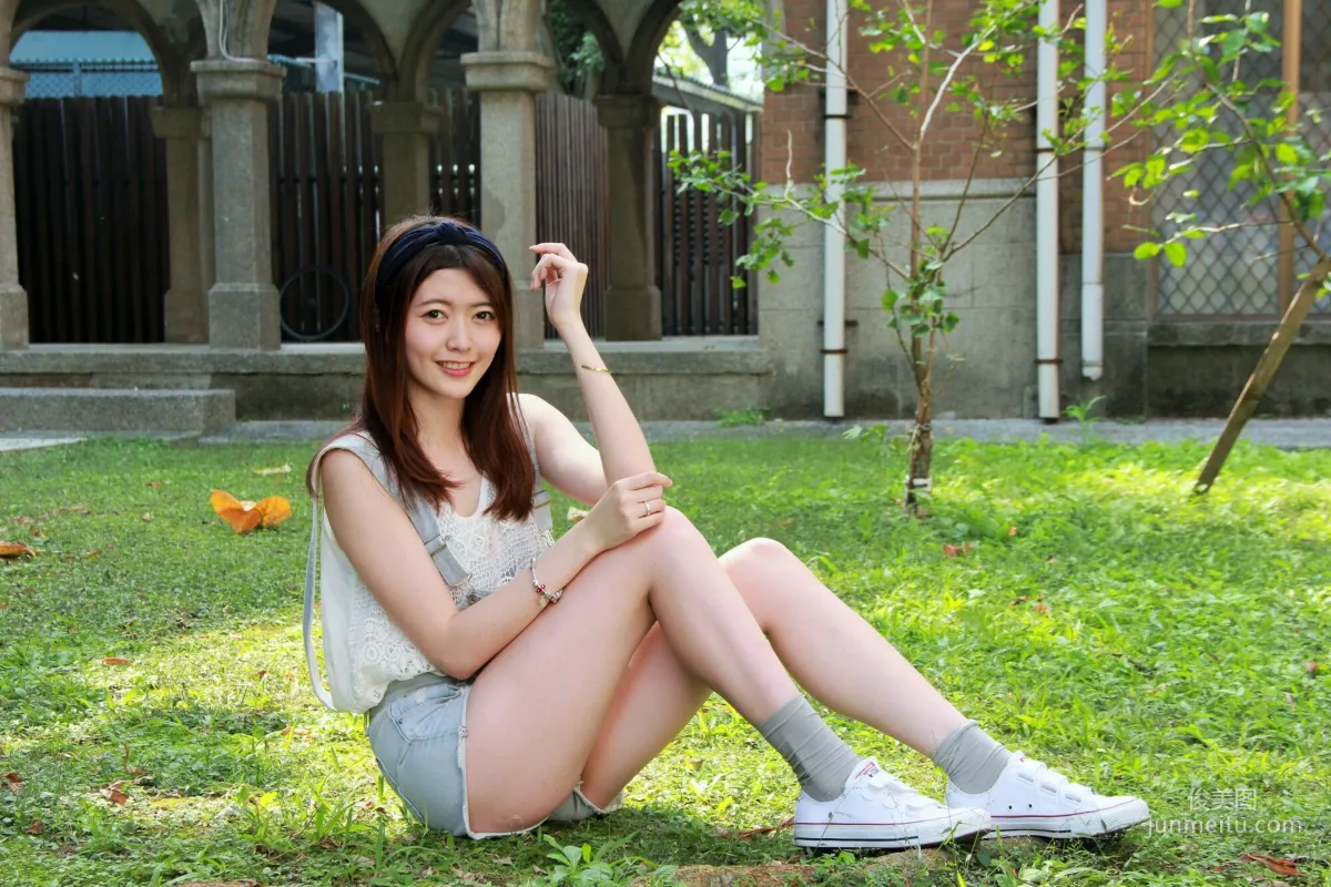 [Taiwan Internet Celebrity Beauty] Brindy Xuexue/Huang Pin Xuan 'Taiwan University Outdoor Shoot' Photo Set photo 44