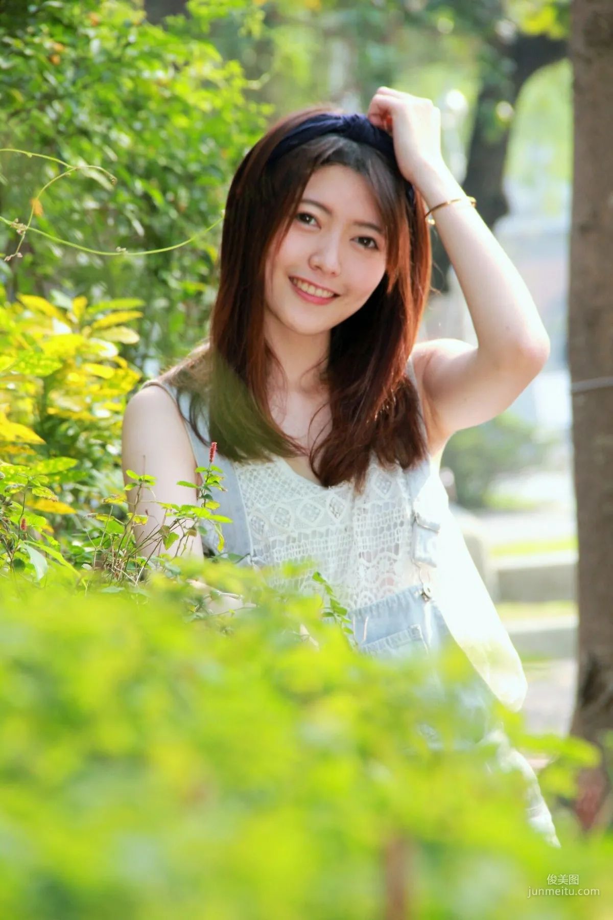 [Taiwan Internet Celebrity Beauty] Brindy Xuexue/Huang Pin Xuan 'Taiwan University Outdoor Shoot' Photo Set photo 20