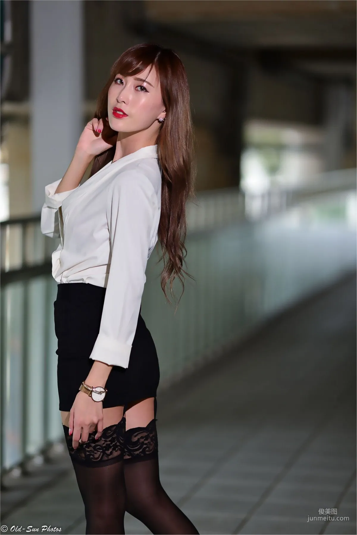 [Taiwan Internet Celebrity Beauty] Abbie Huang Oil Refinery Elementary School OL Outdoor Shoot Photo Set photo 53