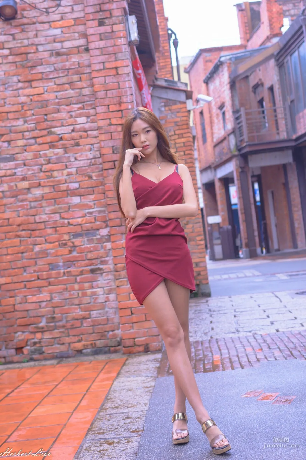 [Taiwan Beauties] Huang Shangyan Bopiliao - Halter Bodycon Red Dress Photo Set photo 7