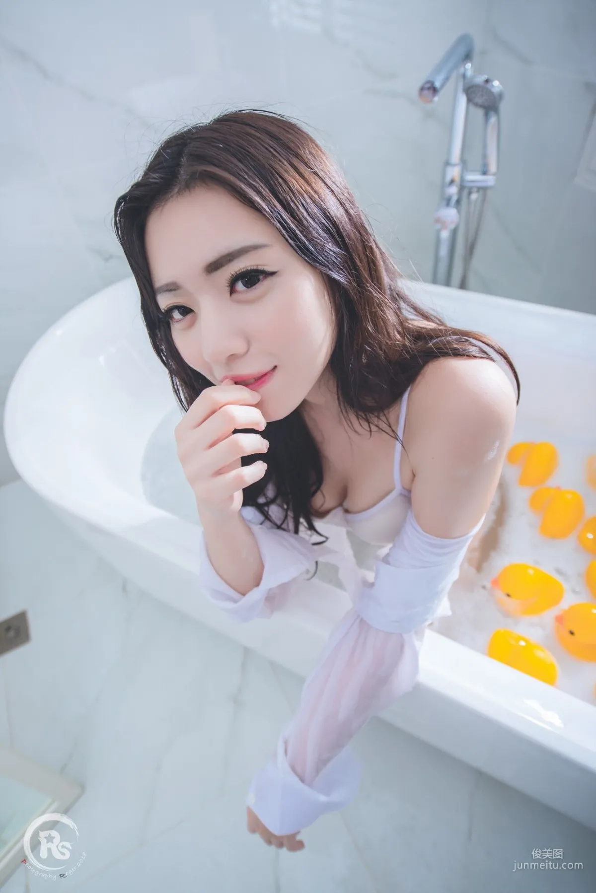 [Taiwan Internet Celebrity Beauty] Xie Liqi, Xie Yuqi's Nurse Photo Set photo 46