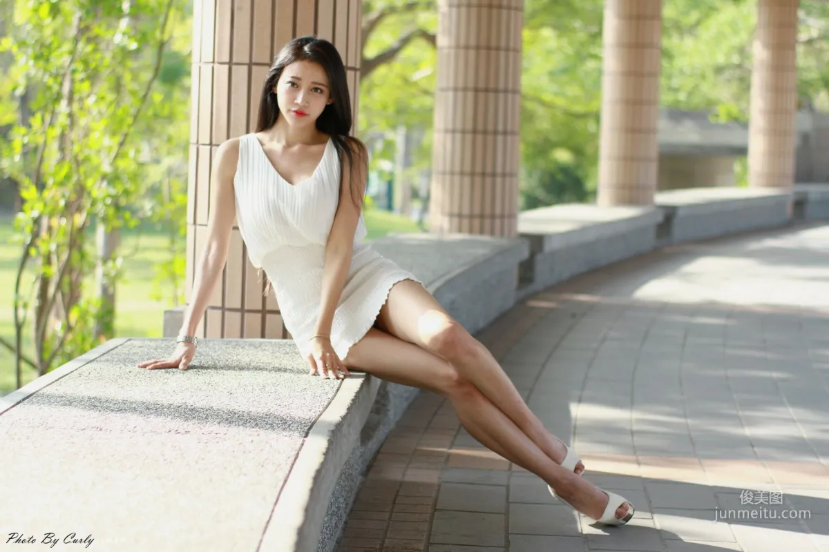 [Taiwan Beauties] Avril Zhan Kaohsiung Museum of Fine Arts Photo Set photo 35