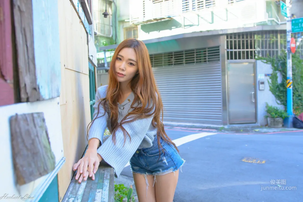[Taiwan Beauties] Huang Shangyan Rubis, Guting Station Area, Denim Hot Pants Street Snap Photo Set photo 4