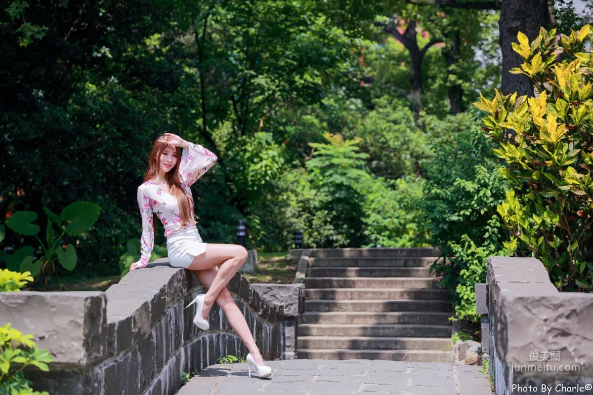 [Taiwan Beauties] Anber Xiao Anbai, MRT Xinbeitou Station, Outdoor Photo Set photo 9
