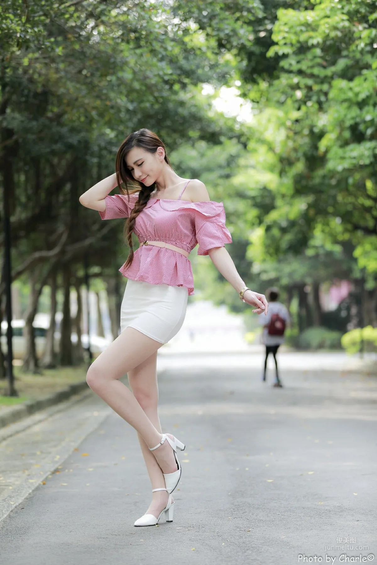 [Taiwan Beauties] Cai Yixin Candice Normal University Outdoor Shoot 3 Outfits Photo Set photo 17