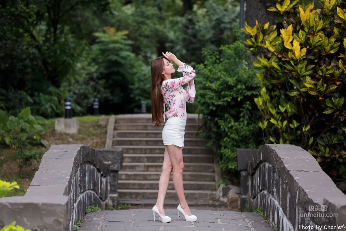 [Taiwan Beauties] Anber Xiao Anbai, MRT Xinbeitou Station, Outdoor Photo Set photo 12