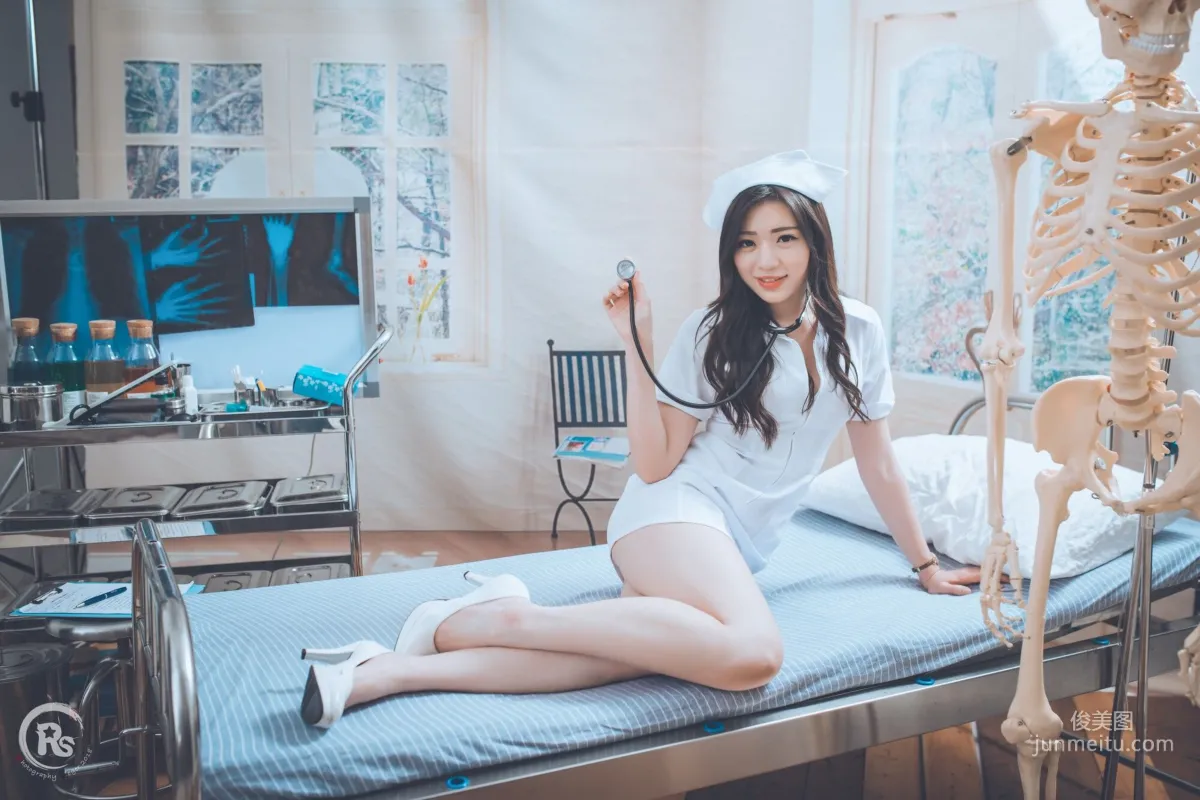 [Taiwan Internet Celebrity Beauty] Xie Liqi, Xie Yuqi's Nurse Photo Set photo 4