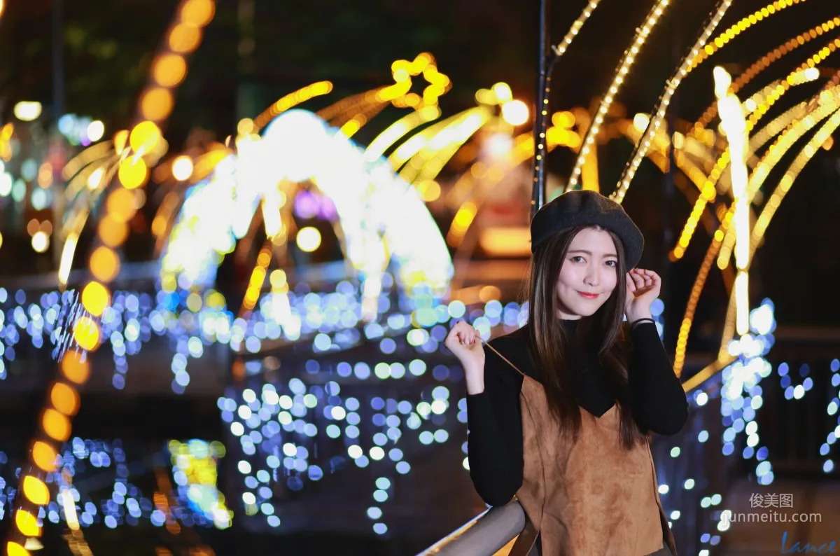 [台灣女神] Brindy薛薛《龍山寺+聖誕夜拍》 寫真集 28