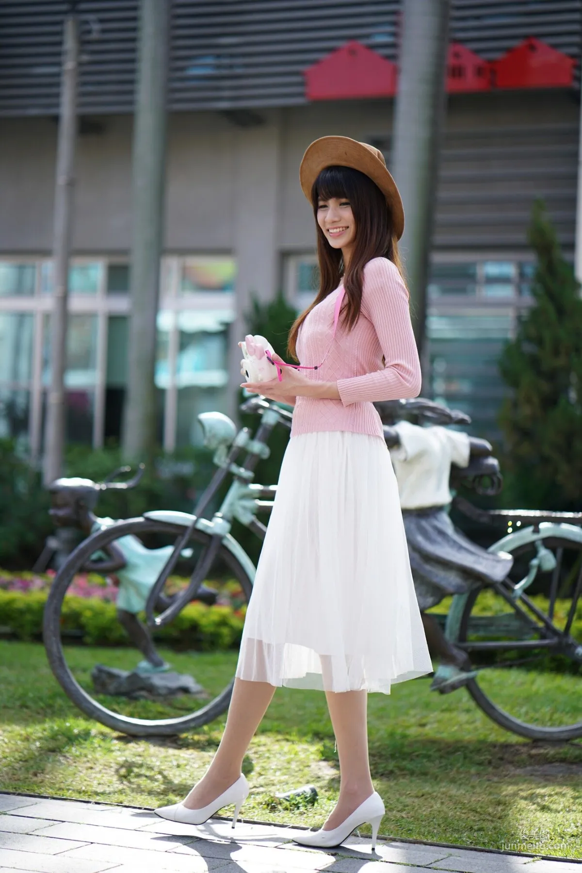 [Taiwan Internet Celebrity Beauty] Cai Yixin Candice Taichung Cultural and Creative (Two Outfits) Photo Set photo 56