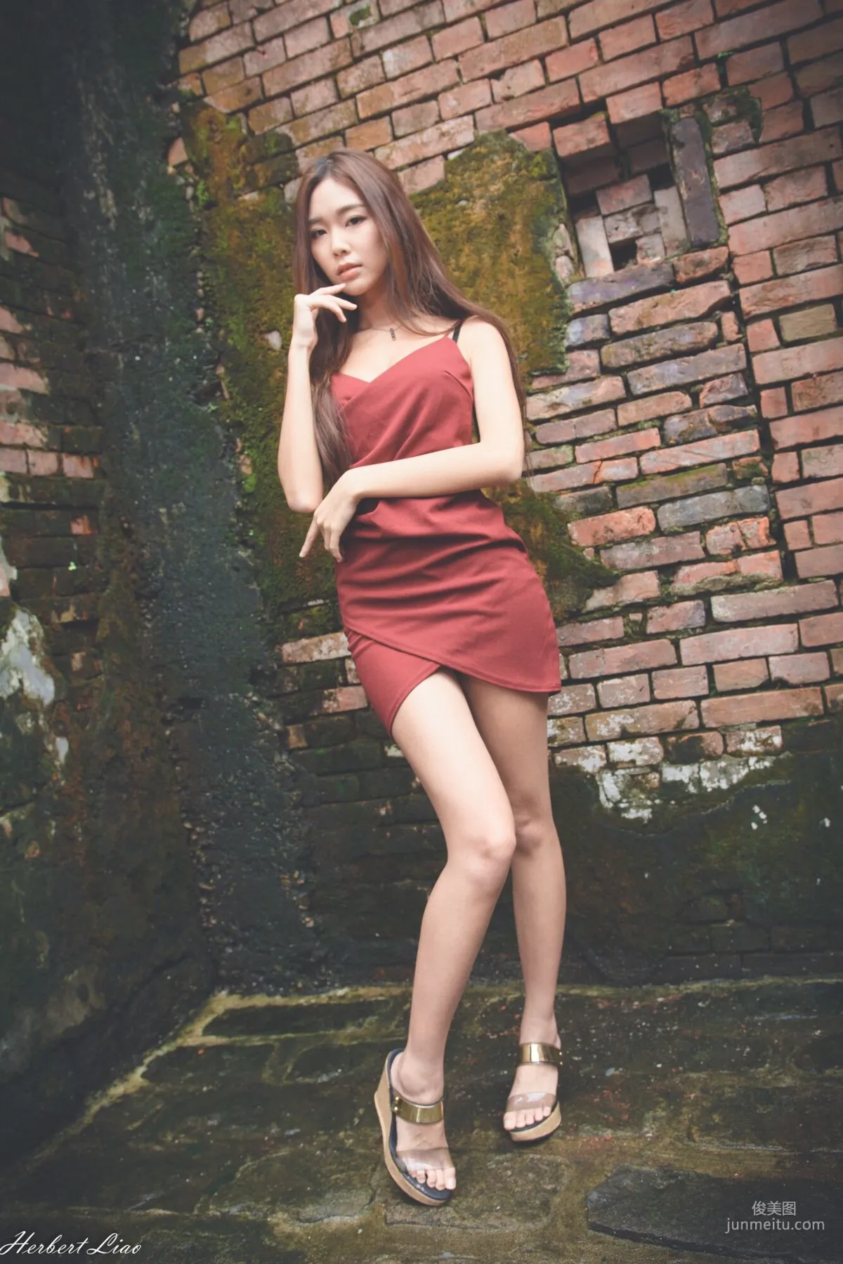 [Taiwan Beauties] Huang Shangyan Bopiliao - Halter Bodycon Red Dress Photo Set photo 56