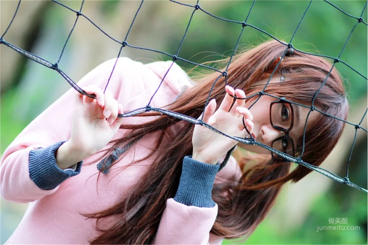 [Taiwan Beauties] Qiu Yuxuan (Yu Xuan) + Bai Bai, Campus Cute Outdoor Shoot Photo Set photo 18