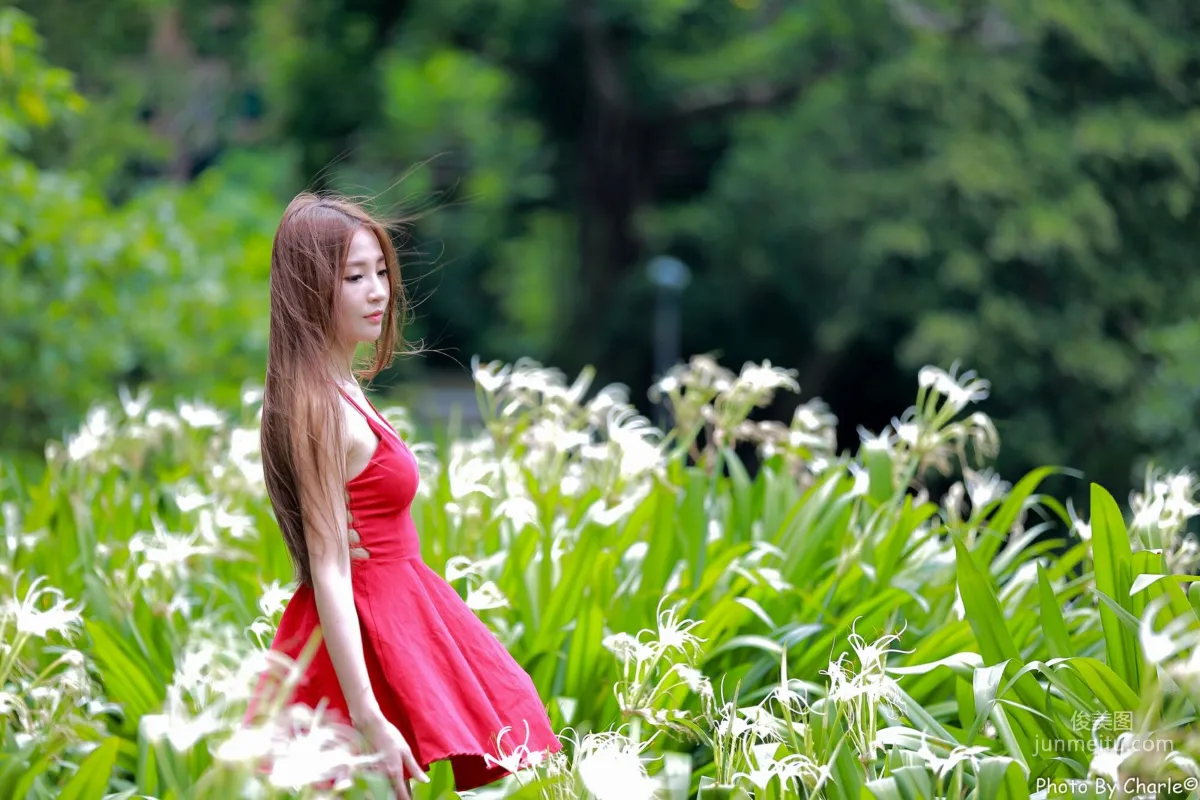 [Taiwan Beauties] Anber Xiao Anbai, MRT Xinbeitou Station, Outdoor Photo Set photo 37