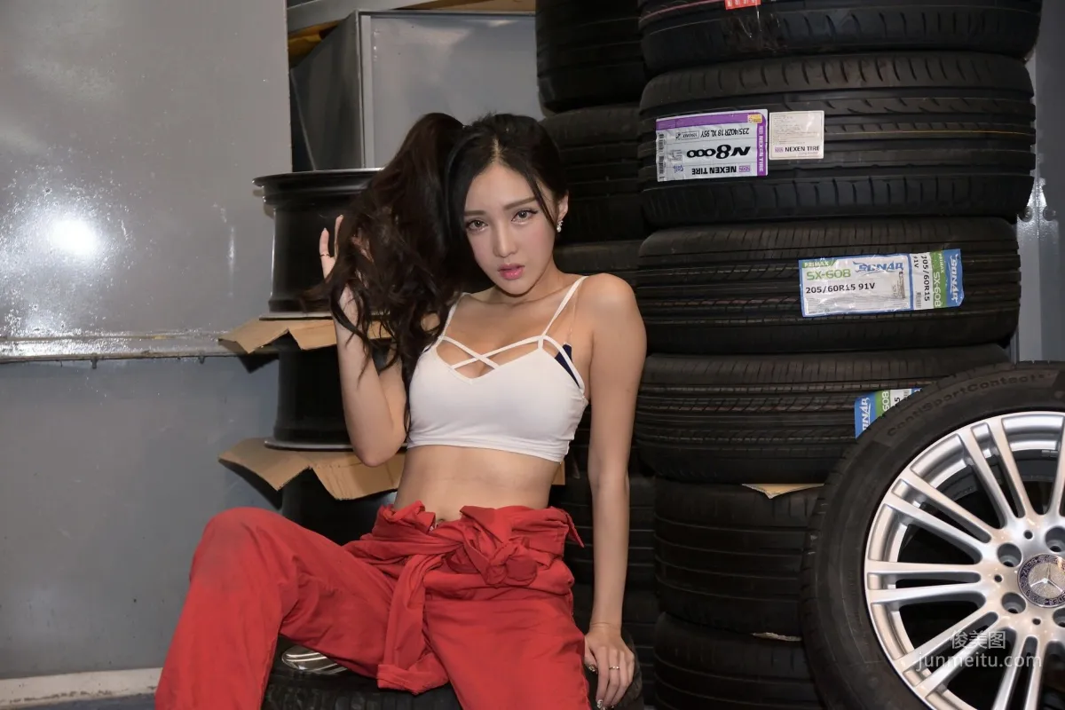 [台灣正妹] 趙芸Syuan《美顔的汽車修理工》 寫真集 34