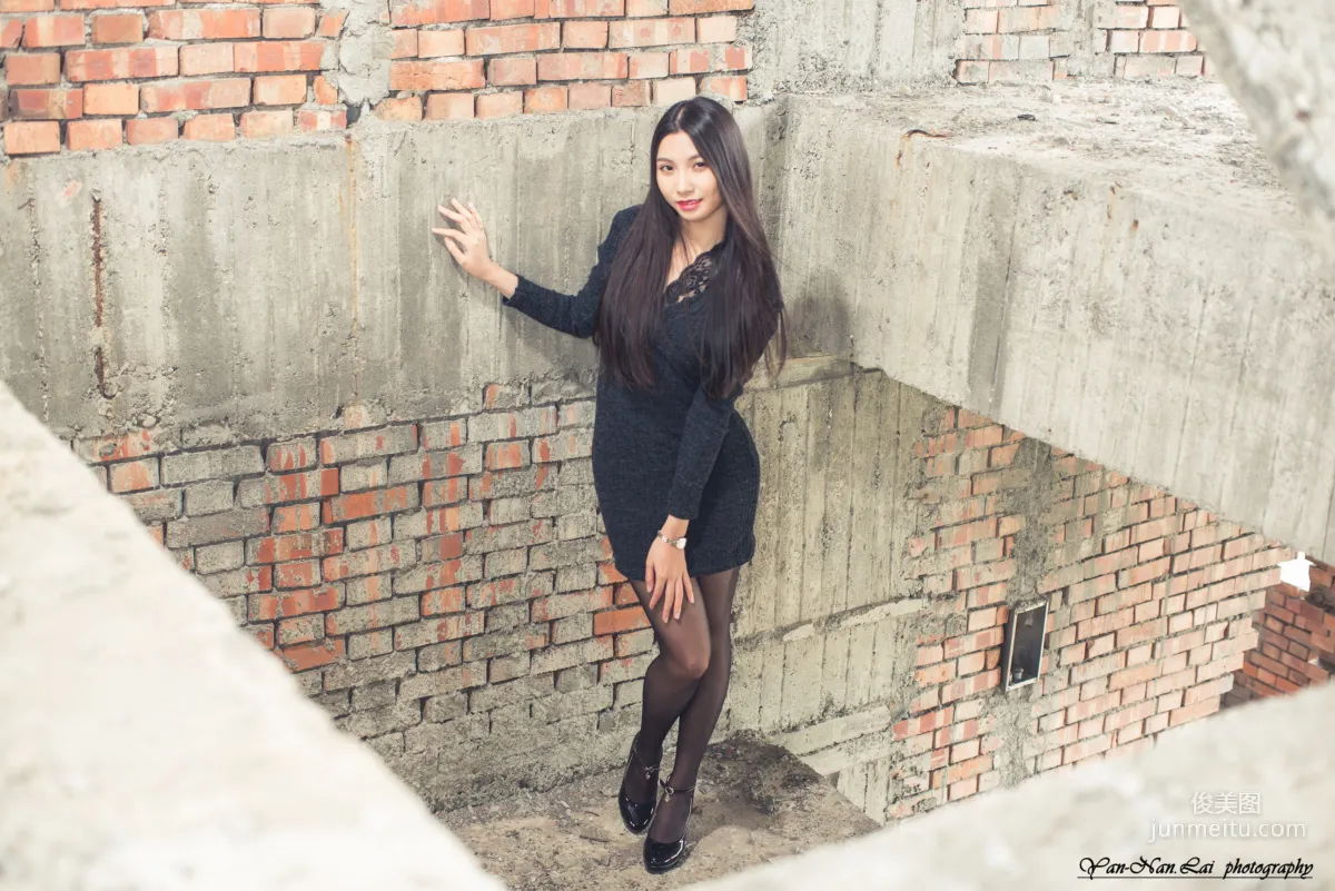 [Taiwan Beauties] Jenny, Black Stockings Outdoor Shoot Photo Set photo 11