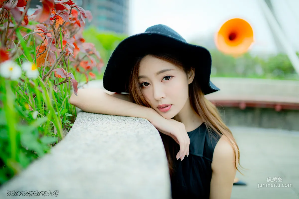 [Taiwan Beauties] Emma Jiang Yuen - Fresh Outdoor Shoot (Three Outfits) Photo Set photo 5